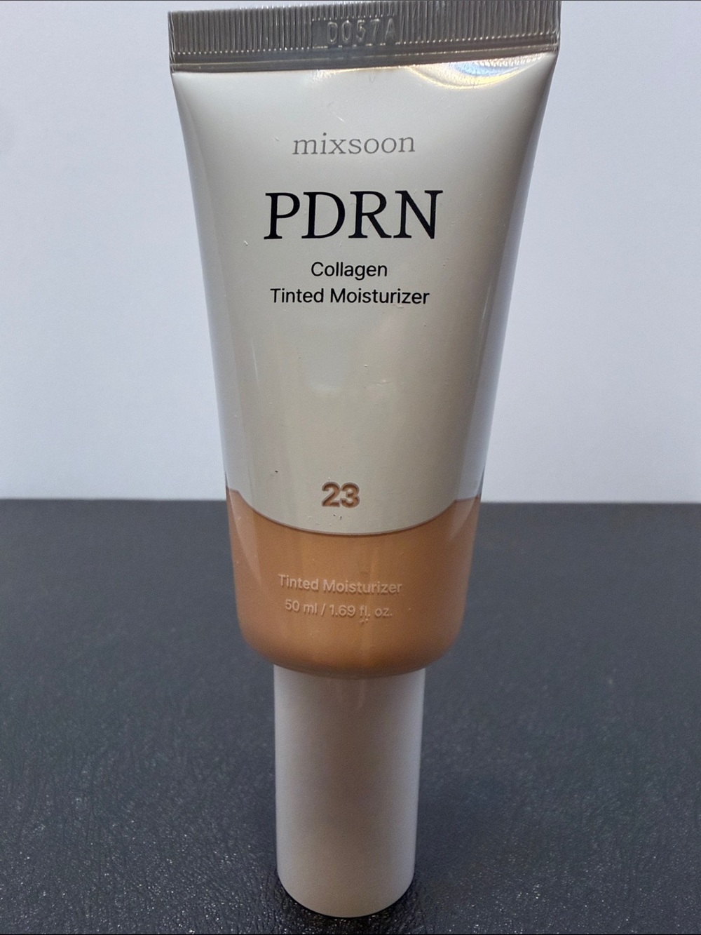 bareMinerals BAREPRO 16HR Wear Matte Concealer - Fair (Cream) 23